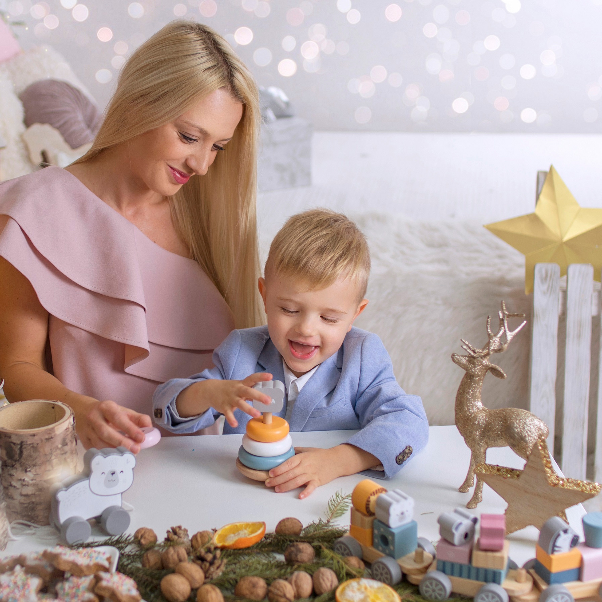 VIGA PolarB Drewniana Piramidka i Przebijanka z Młotkiem Montessori Zestaw 2w1 12m+ - obrazek 3